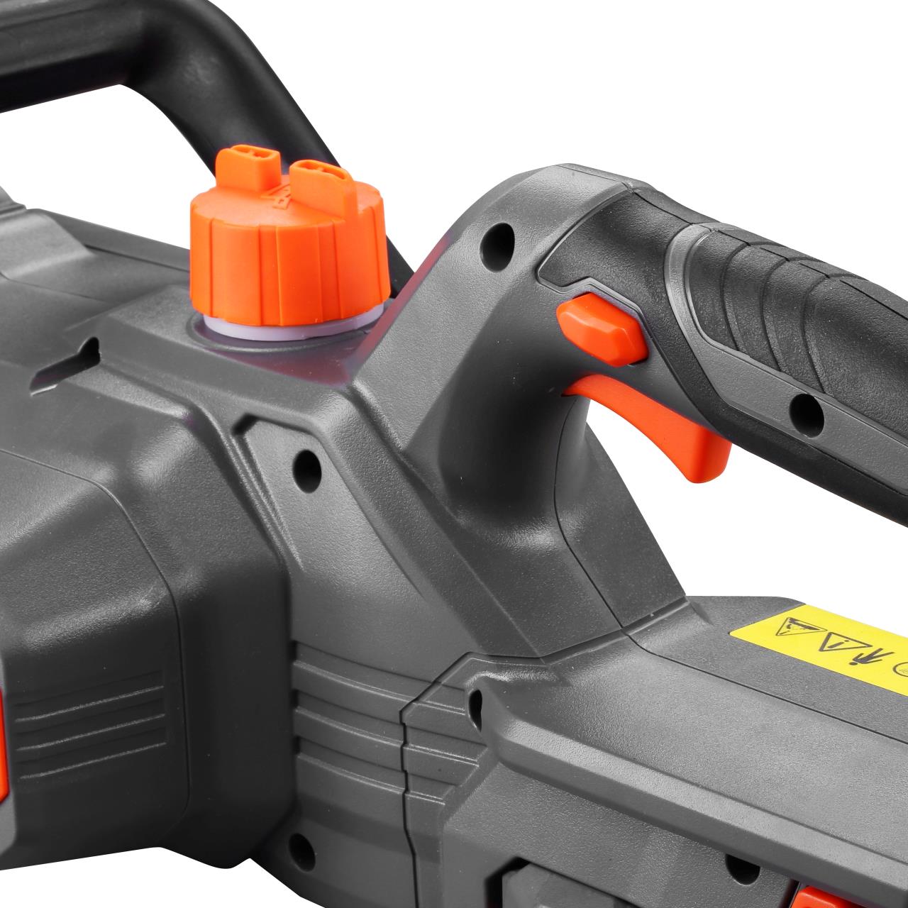 Motosega a batteria 20V FUXTEC FX-E1KS20 Taglio 25 cm-Set con batteria 2Ah e caricabatterie 2,4A